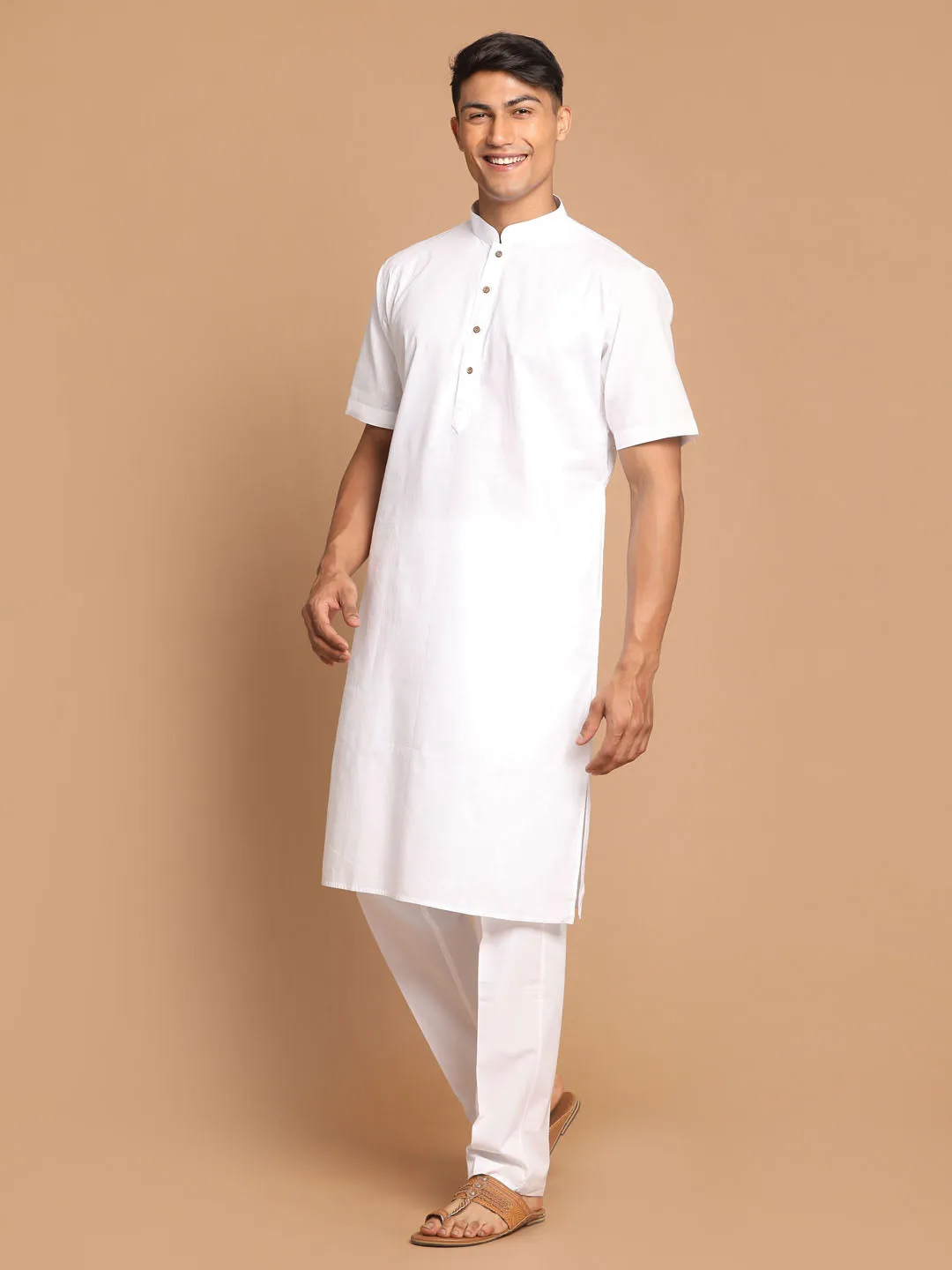 Jashvi Men's White Solid Kurta with Pyjamas