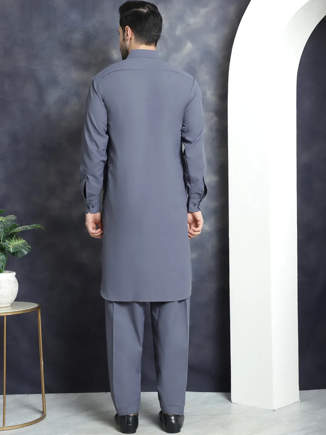 Men'S Solid Pathani Kurta With Salwar