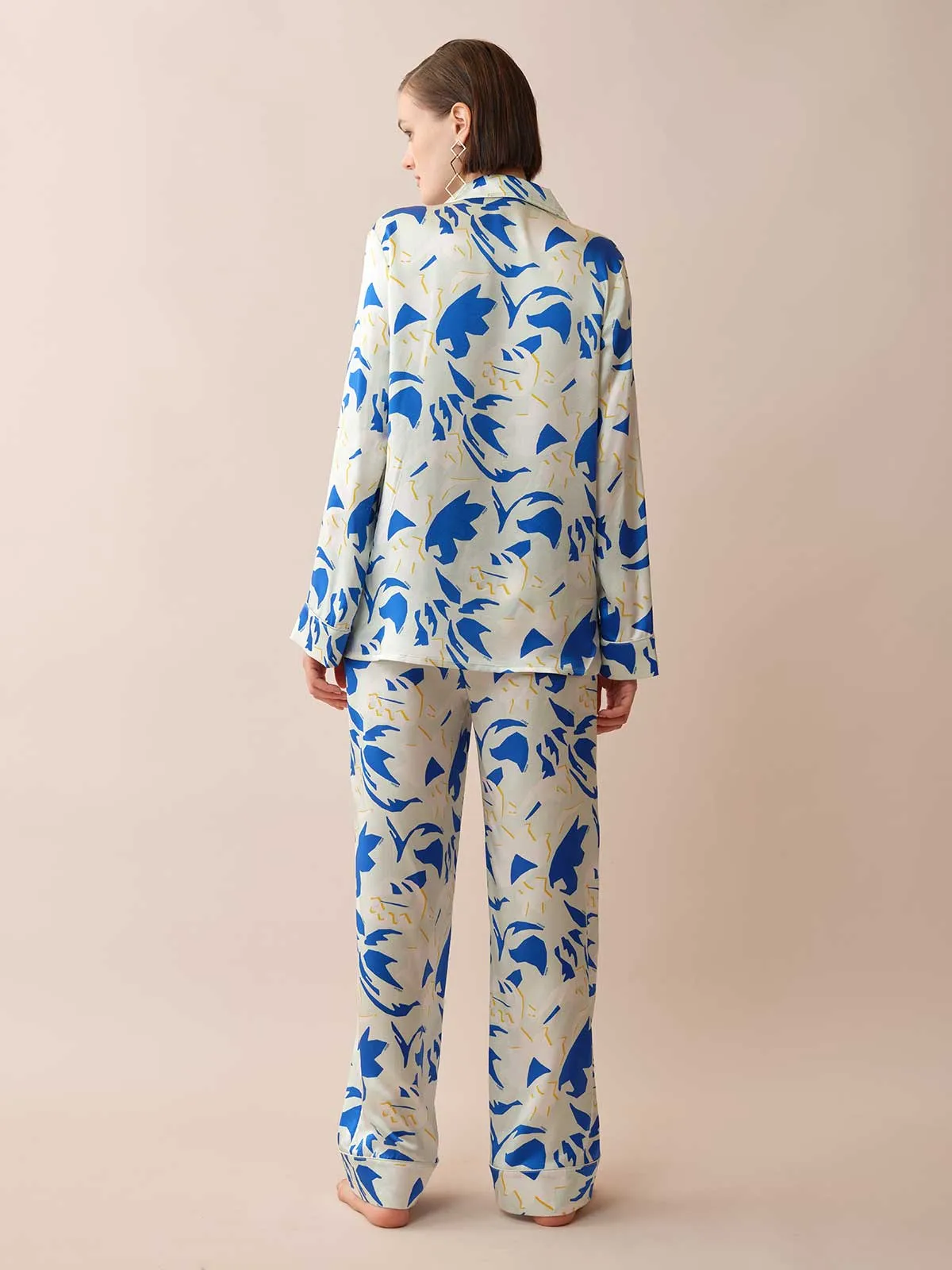 SILKINC Blue Lotus Long Sleeve Pajama Set