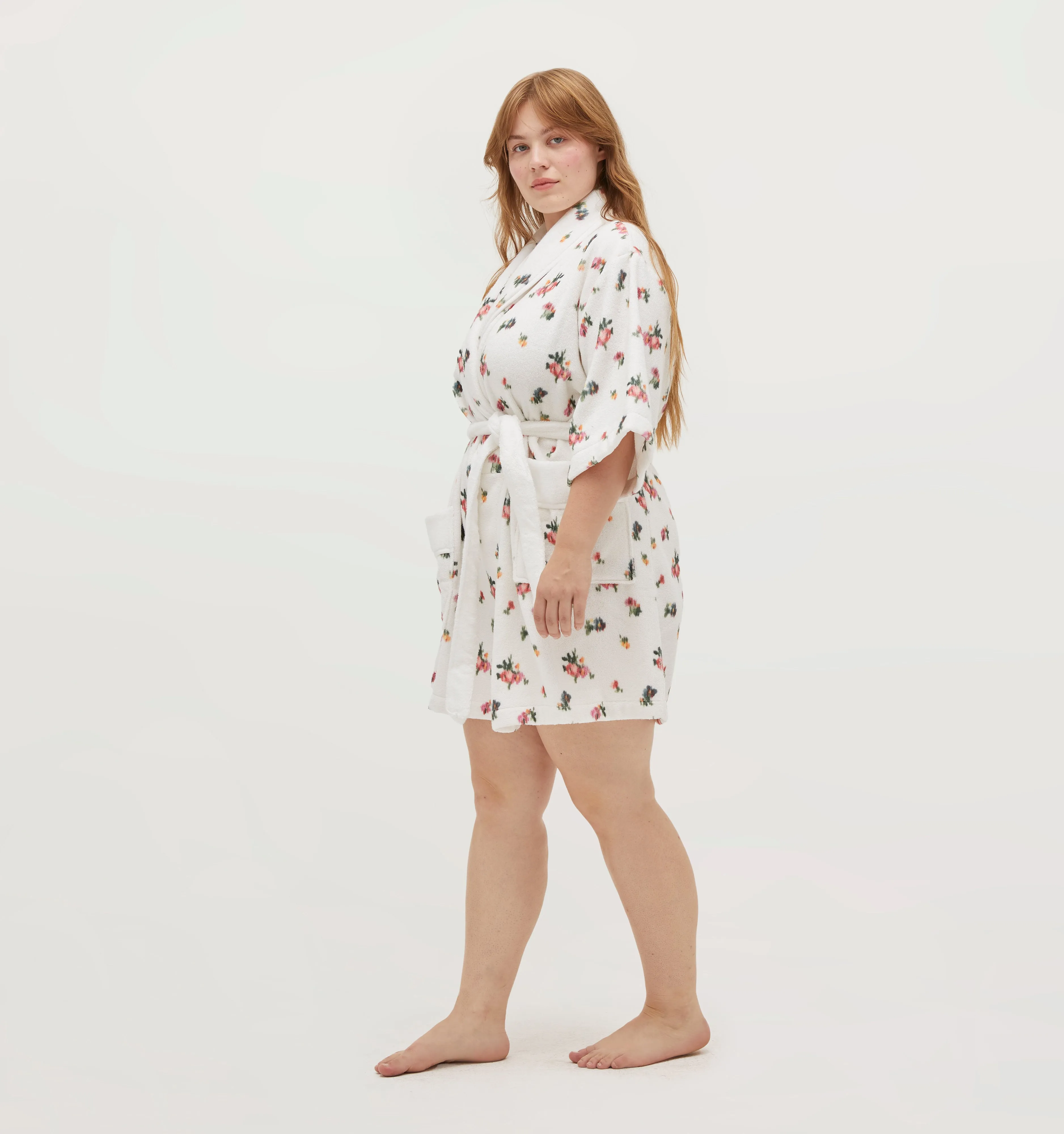 The Short Hotel Robe - Ivory Ikat Floral