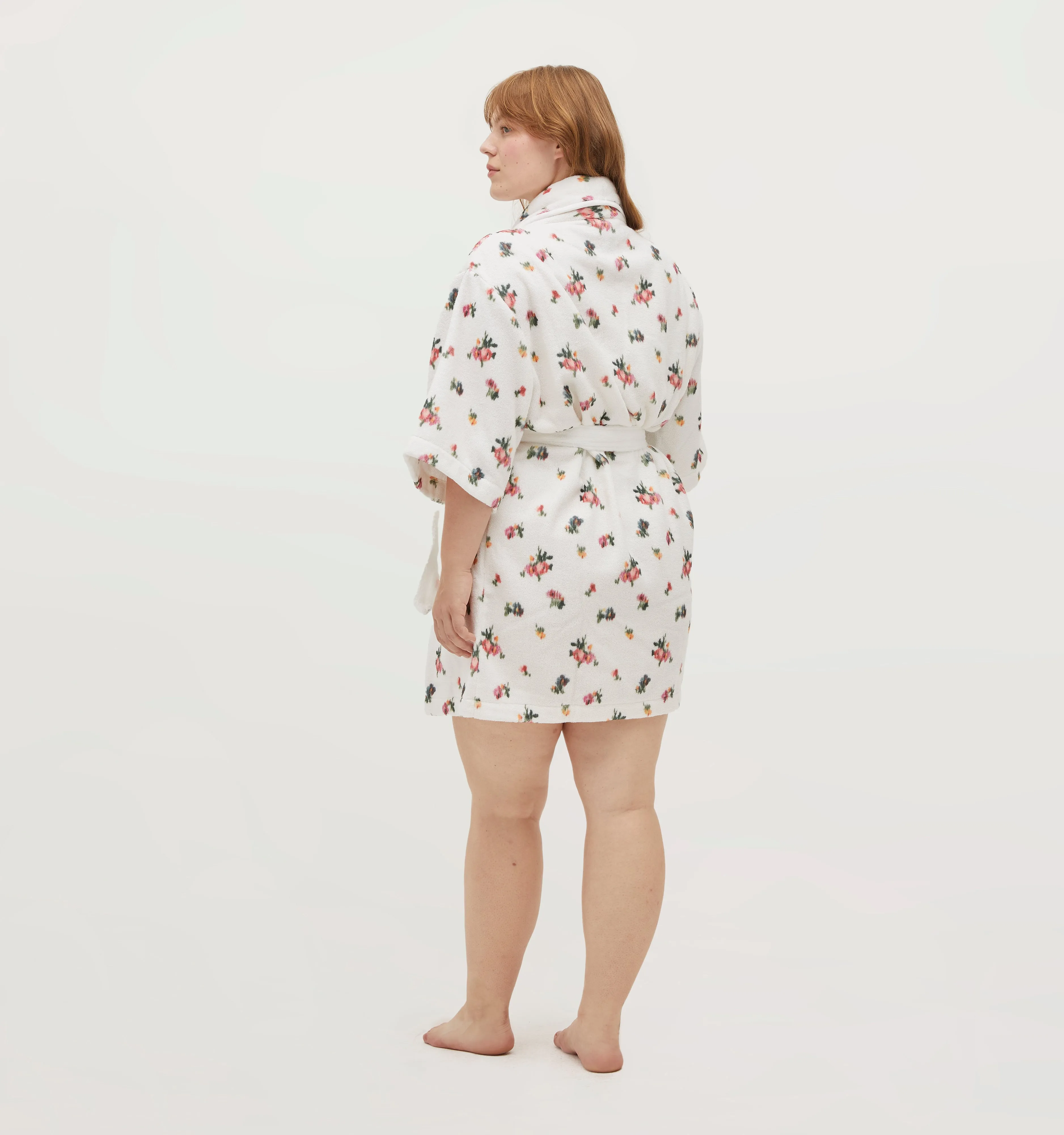 The Short Hotel Robe - Ivory Ikat Floral